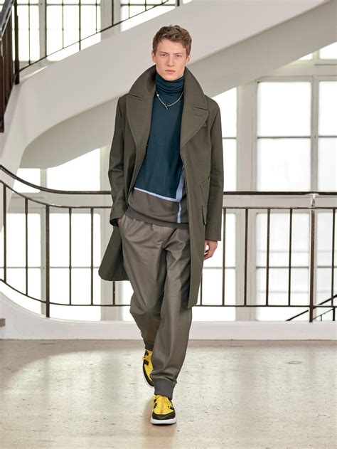 defile hermes homme automne hiver 2021|Hermès : la collection homme automne.